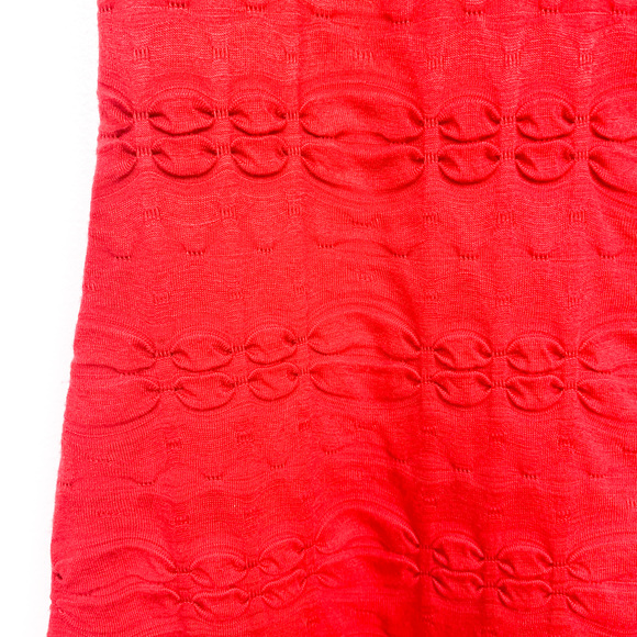 Max Studio Short Sleeve Form Fitting Mid Length Red Dress - Picture 6 of 9